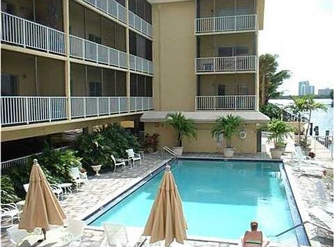 2nd image of 2640 NE 135th St APT 212