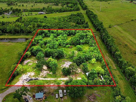 3rd image of 3614 Stables Ln