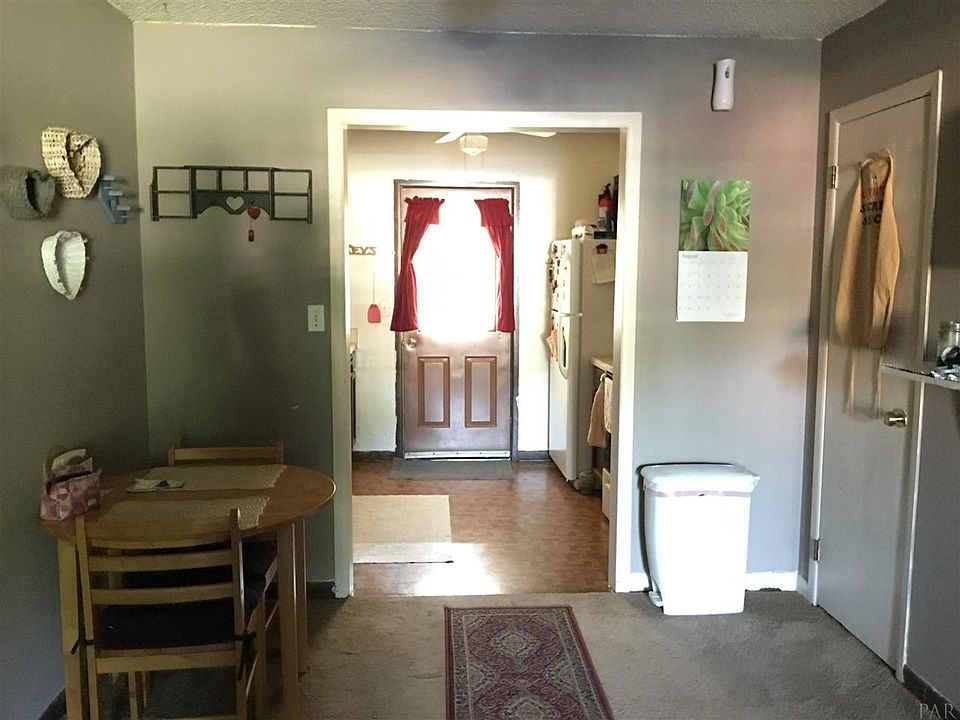 2nd image of 11614 Amy Ave