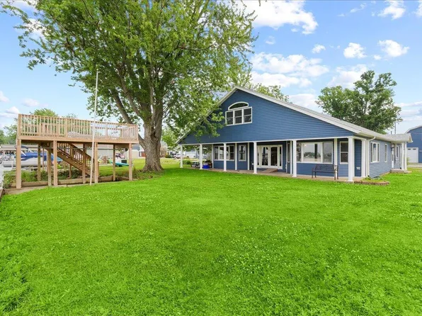 7807 Park Dr, Russells Point, OH 43348