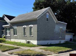 327 N Washington St, New Ulm, MN 56073