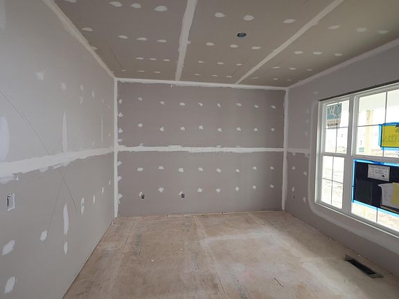 2nd image of 5733 Shadowfair Ln
