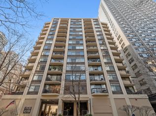1450 N Astor St APT 3A, Chicago, IL 60610