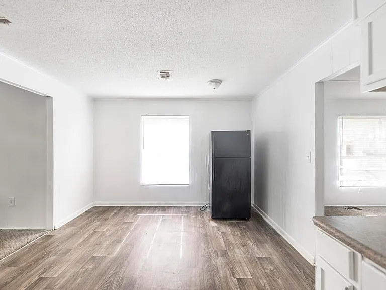 5741 Bloomfield Rd — Photo 21