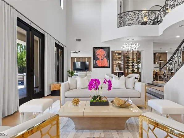 312 Proud Eagle Ln, Las Vegas, NV 89144