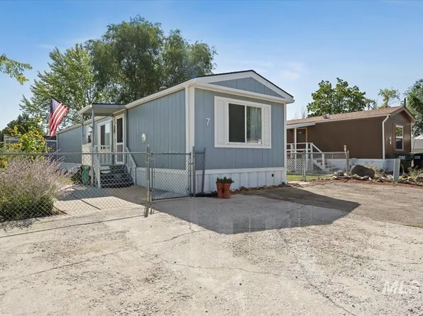 951 W Avalon St Trailer 7, Kuna, ID 83634