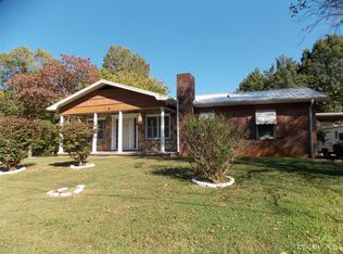 307 Laurel St, Hudson, NC 28638