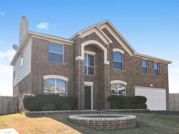 521 Roundrock Ln