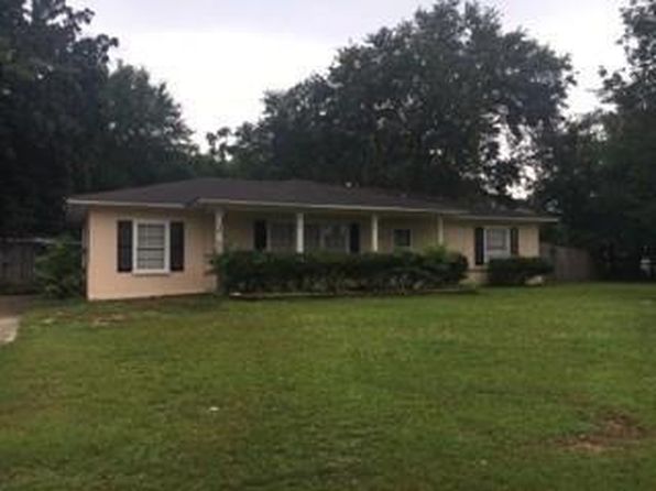 3001 Pickell Dr, Mobile, AL 36605