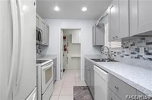 115 E Hartford St #6A — Photo 3