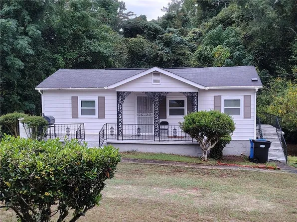 5644 Peggy Dr, Columbus, GA 31907