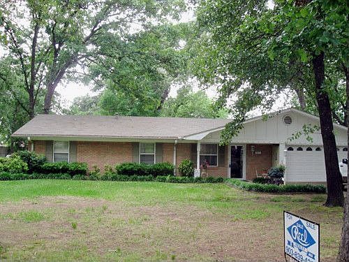 1st image of 8117 Karen Dr