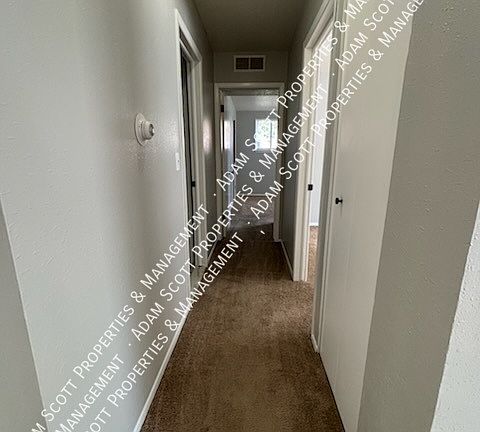 3rd image of 1316 Southwestern Dr #2