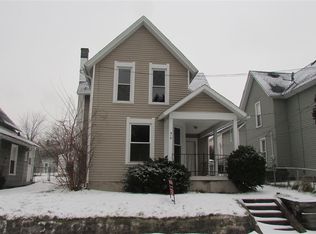 619 Lane Ave NW, Grand Rapids, MI 49504