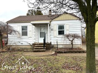 24526 Brittany Ave, Eastpointe, MI 48021