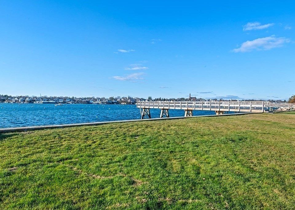 2 Foster St, Marblehead, MA 01945 MLS 73071243 Zillow