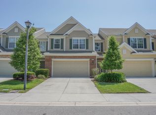 4032 Lionheart Dr, Jacksonville, FL 32216
