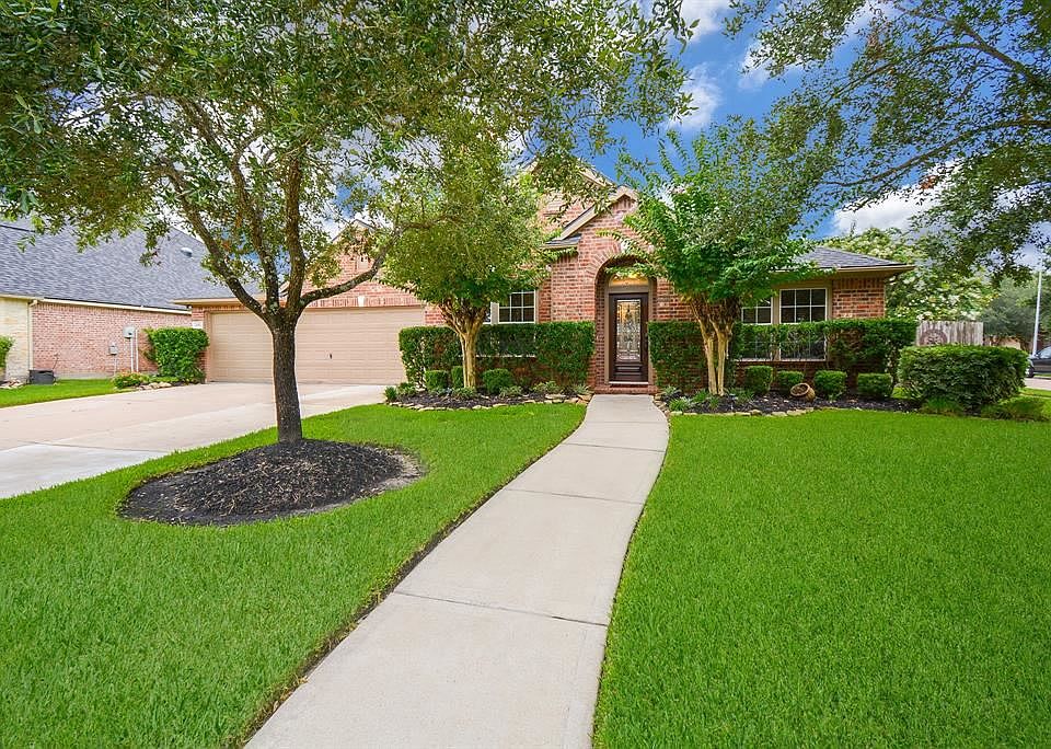 1st image of 28002 Longspur Dr