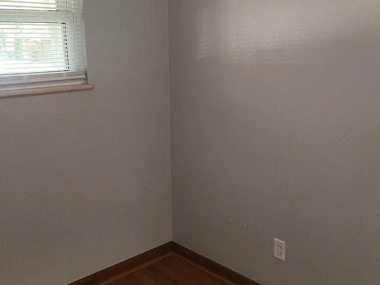 1125 Walker Ave — Photo 8
