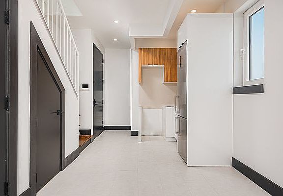 2nd image of 163 Tompkins Ave #5F