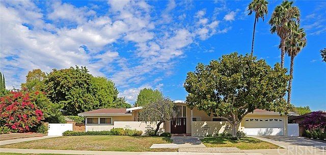 1st image of 23531 Mariano St