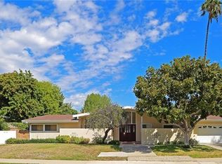 23531 Mariano St, Woodland Hills, CA 91367
