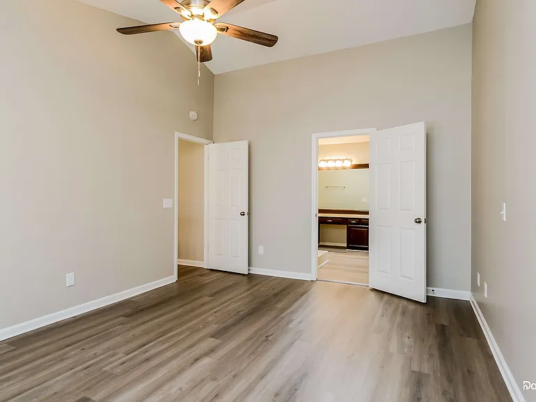 1 Spring Oak Dr — Photo 10