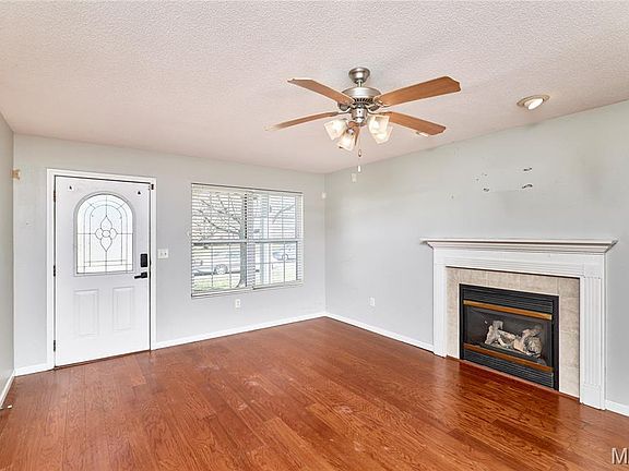 4th image of 1001 Cool Valley Dr #A