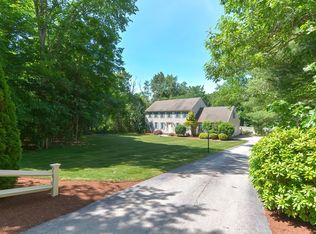 209 Brookfield Rd, Sturbridge, MA 01566