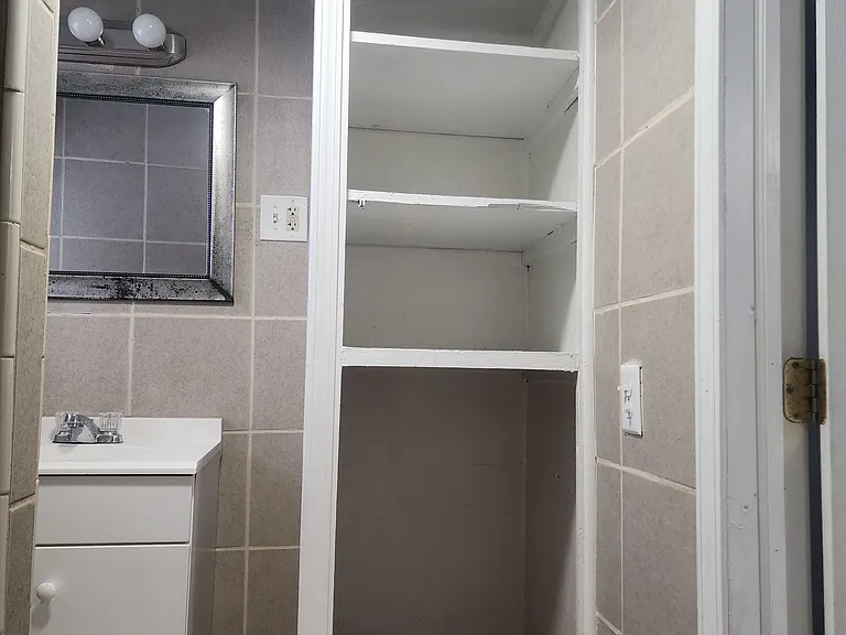 396 Norton St #1 — Photo 14