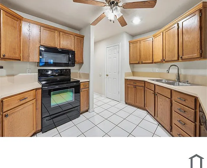 11912 Rhulen Ct — Photo 17