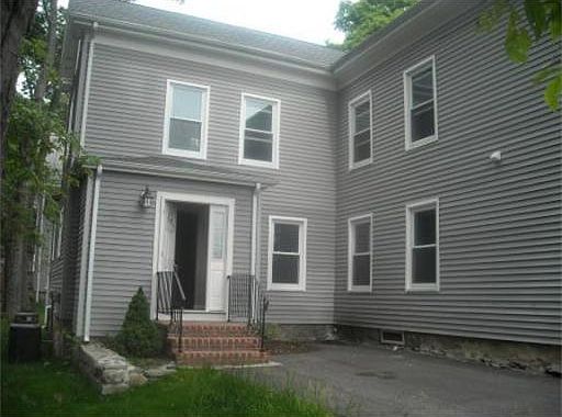 3rd image of 47 Courtland St APT 1