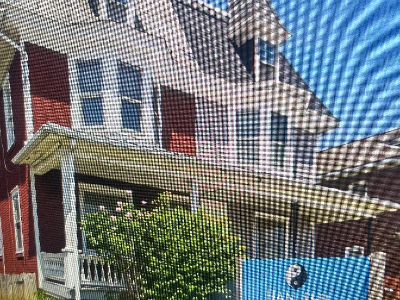 3 bed, 1200 sqft, $2,000 — Photo 1