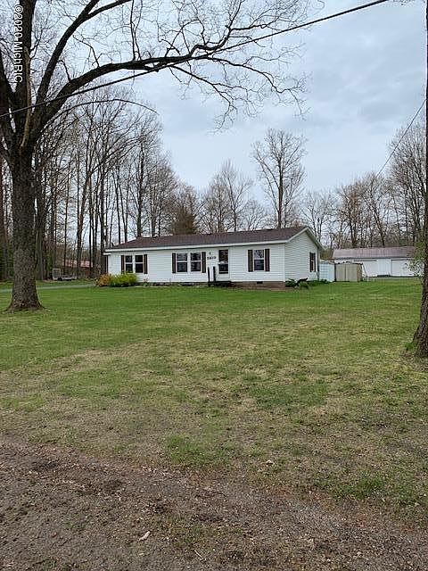 1st image of 2207 Wolf Lake Dr