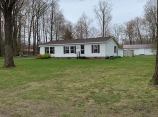 2207 Wolf Lake Dr, Baldwin, MI 49304