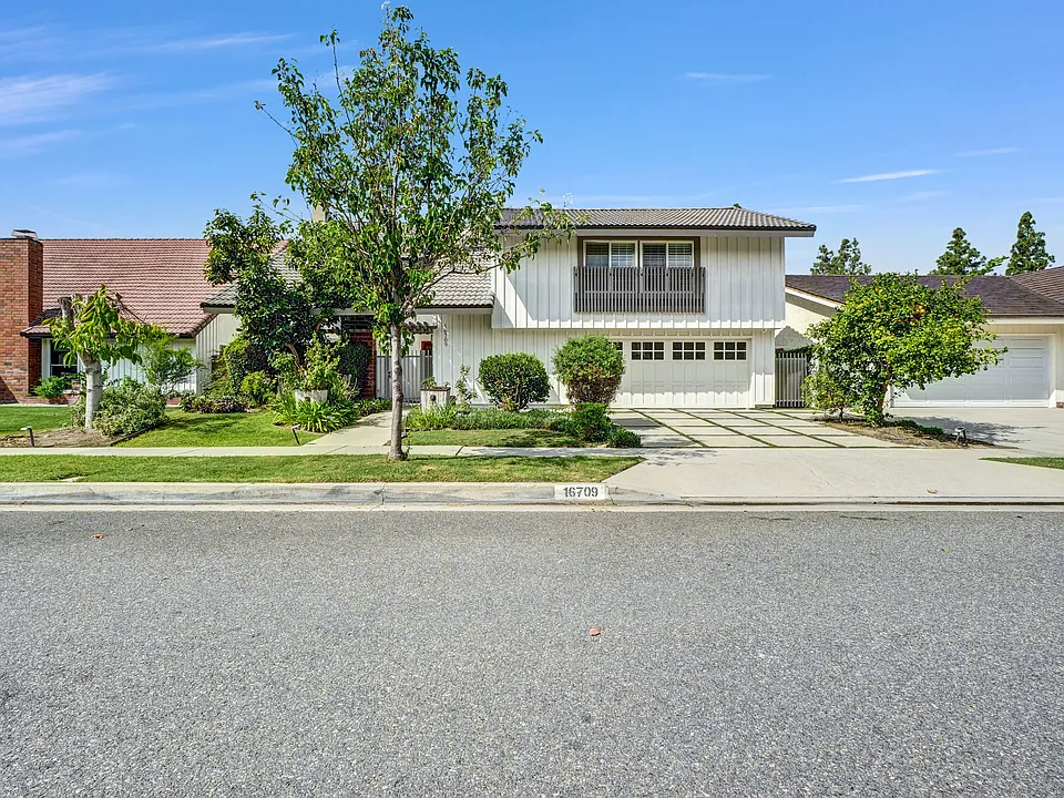 16709 Cobblestone Ct