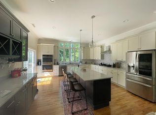 275 Moose Hill Rd, Monroe, CT 06468