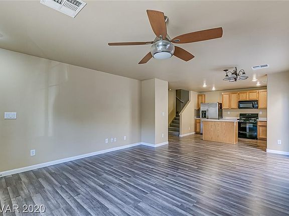 3rd image of 7235 Freedom Ring St