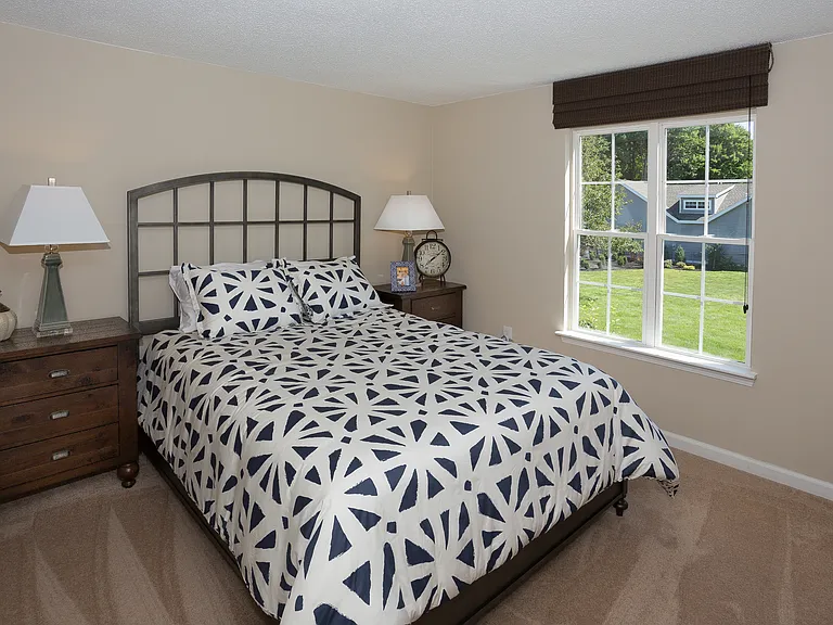Bridgewater Apartments — Photo 18