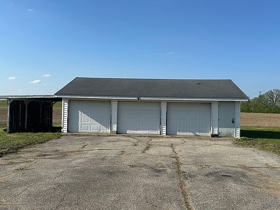 2nd image of 625 W Rigney Dr