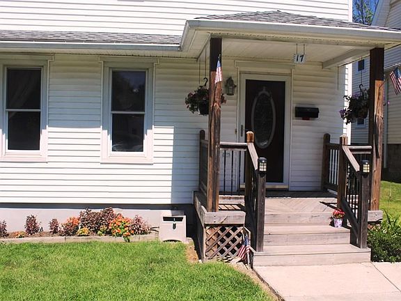 3rd image of 17 Corbett Ave