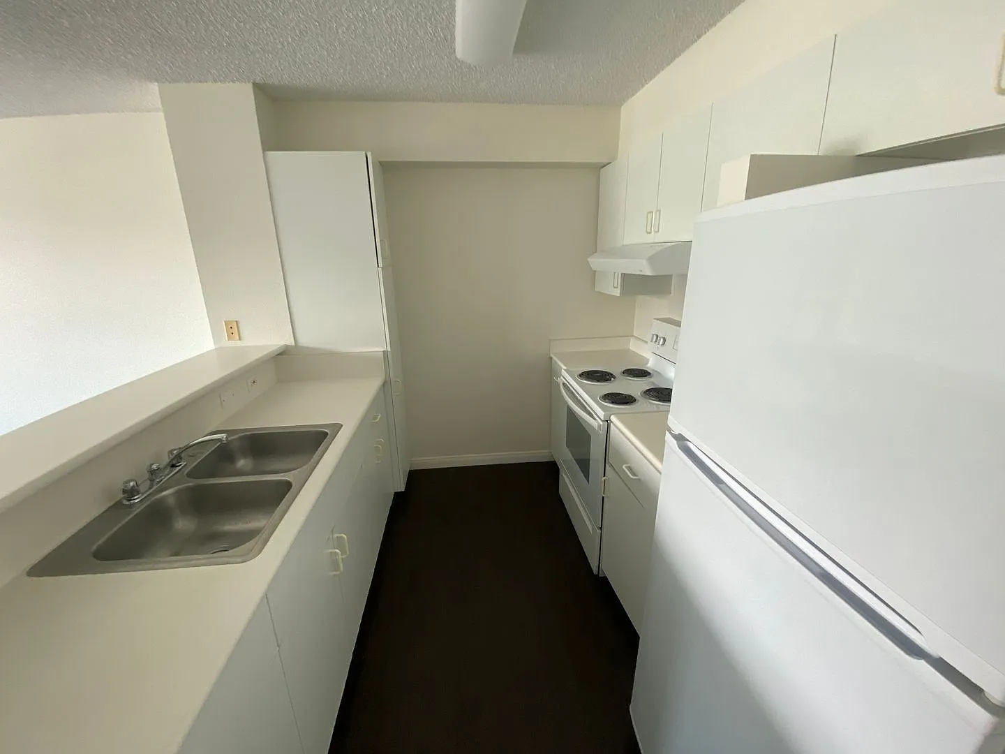1450 Young Street #1404 — Photo 2