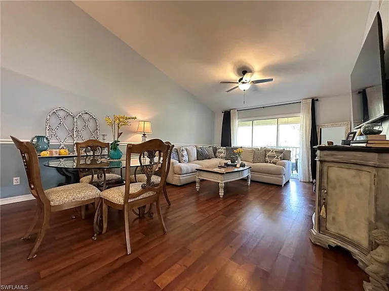 241 Robin Hood Cir #204 — Photo 8