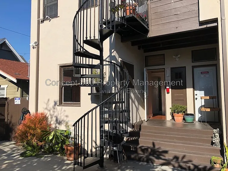 1144 E Appleton St #2 — Photo 37