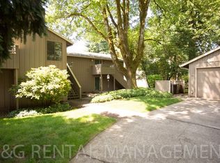 7062 Montauk Cir, Lake Oswego, OR 97035