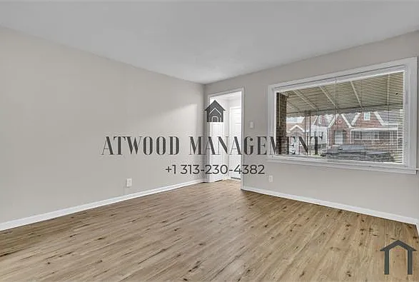3 bed, 1234 sqft, $1,400 — Photo 2