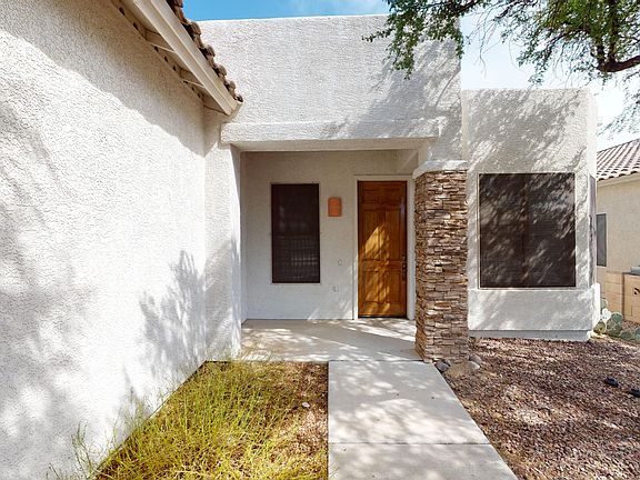 3rd image of 8850 N Treasure Mountain Dr