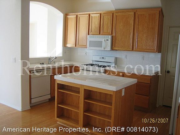 4th image of 11753 Miro Cir