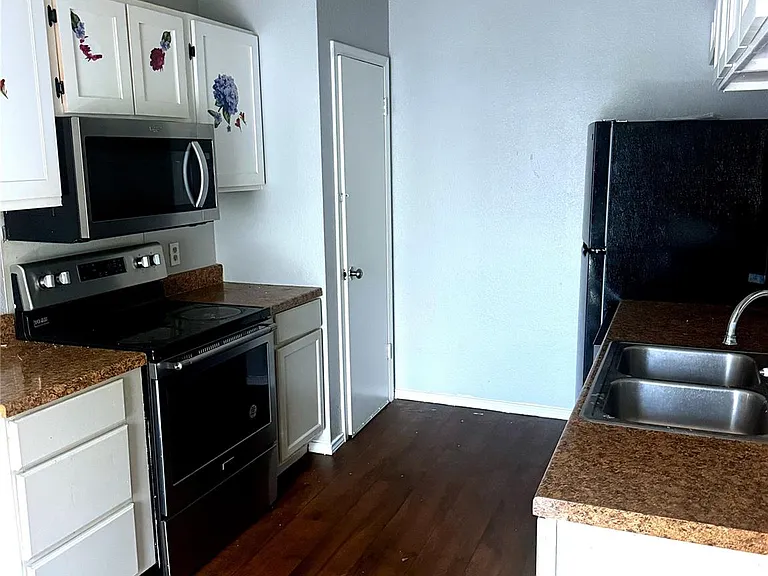 9608 Carson Creek Blvd #B — Photo 8