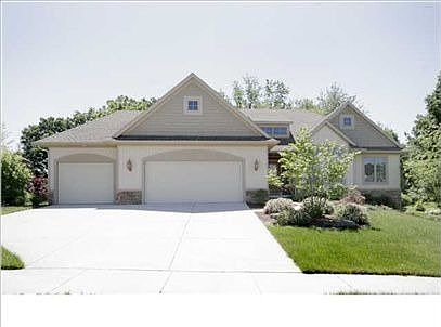 5th image of 5233 S Silverstone Dr NE